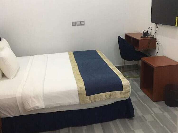 هتل Credence Resorts Aco