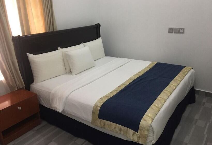 هتل Credence Resorts Aco