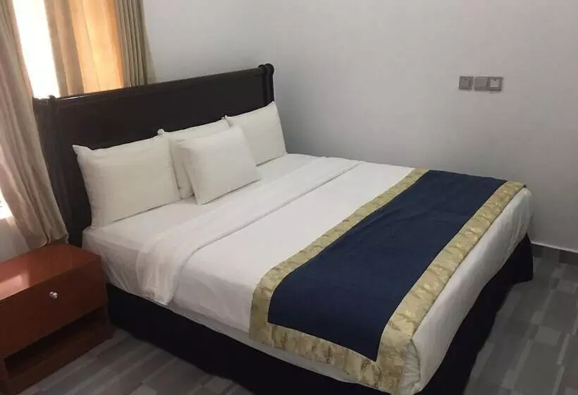 هتل Credence Resorts Aco