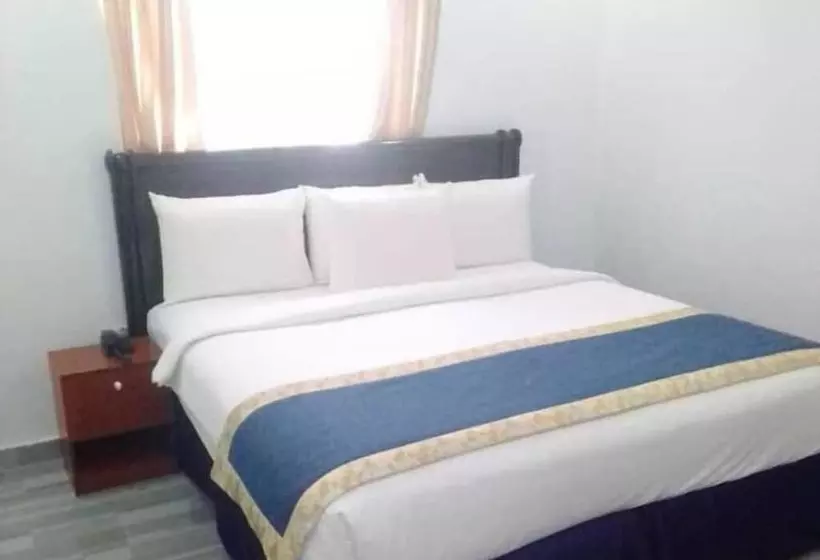 هتل Credence Resorts Aco