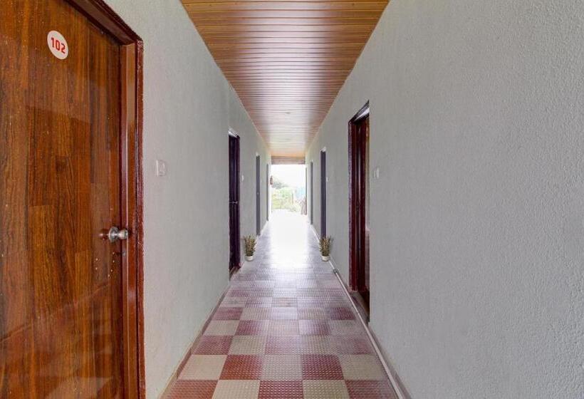 Hotelli Flagship Shrusti Lodge