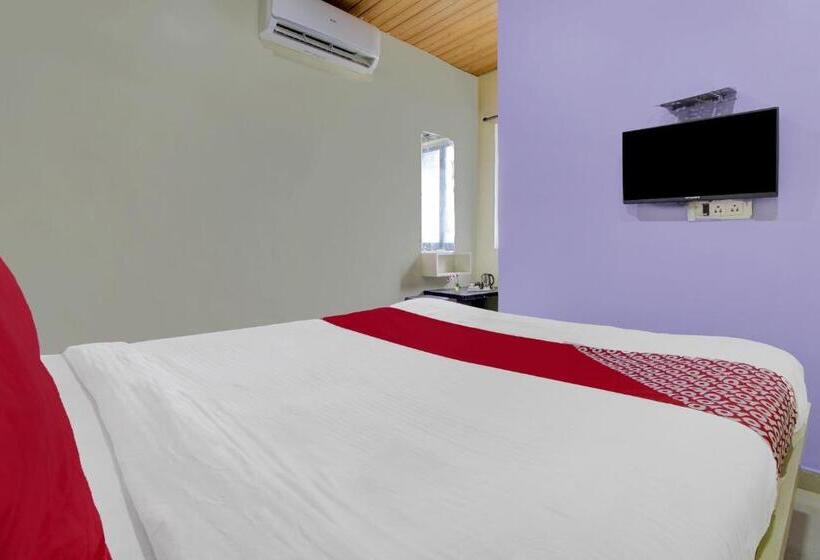 Hotelli Flagship Shrusti Lodge