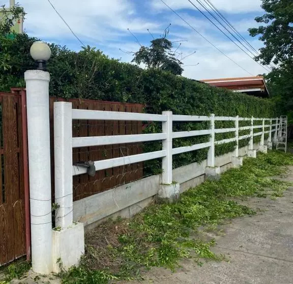 Majatalo ครัวบ้านไม้สัก โฮมสเตย์ เขาวงพระจันทร์ ลพบุรี