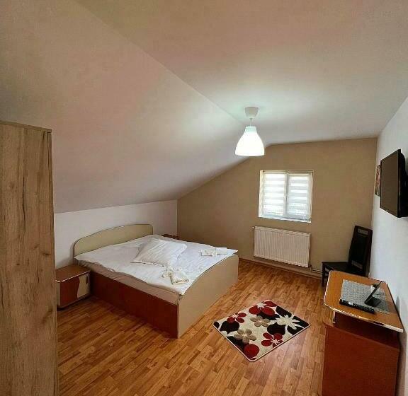 膳宿费 Casa Nib Calimanesti