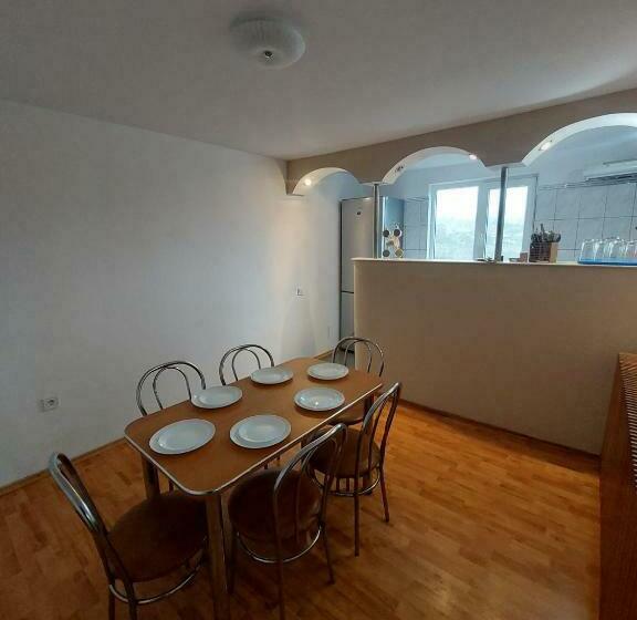 膳宿费 Casa Nib Calimanesti