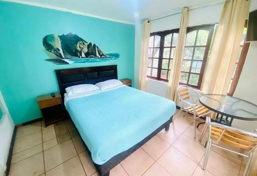 ペンション Hostal Costa Morena