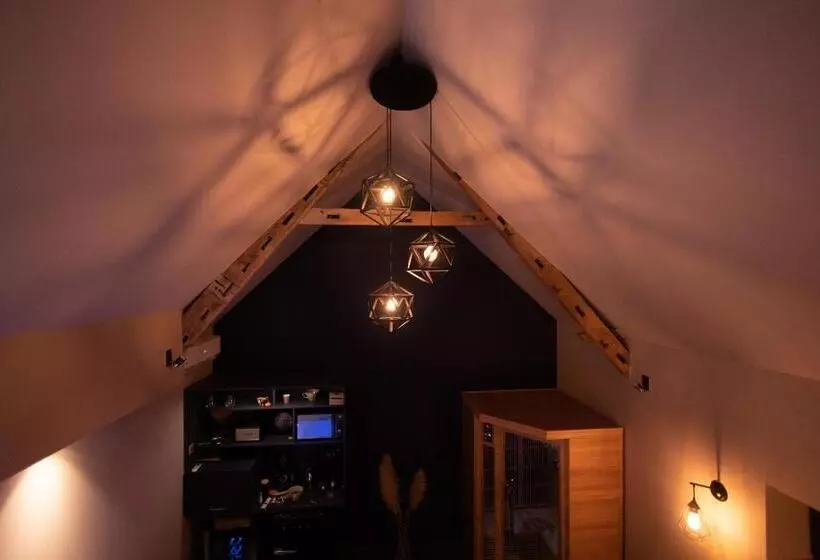 Aamiaismajoitus (B&B) Chambre D Hôtes Le Cottage