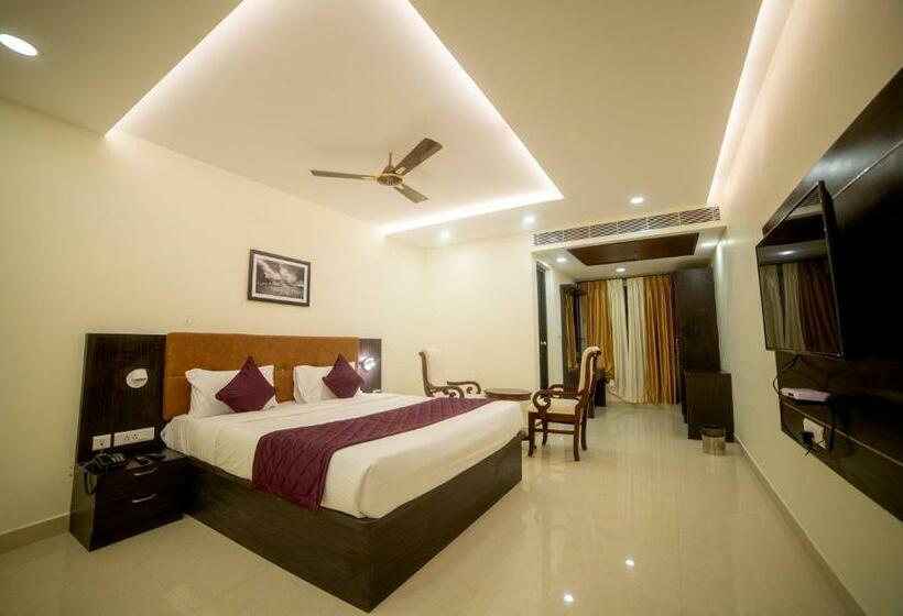 Hotel Ttk Residency