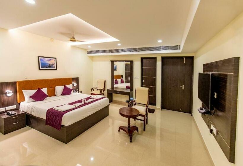 Hotel Ttk Residency