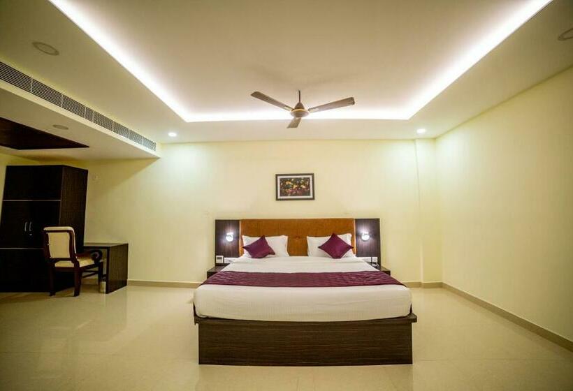 Hotel Ttk Residency