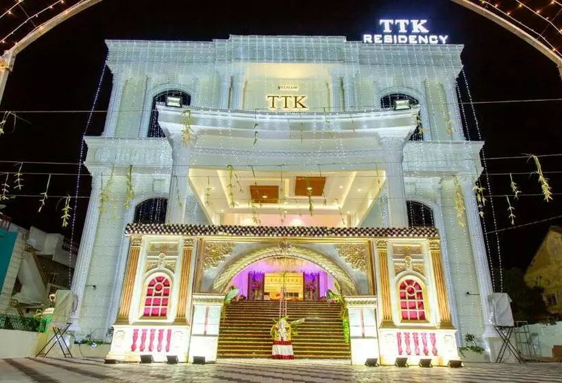 ホテル Ttk Residency