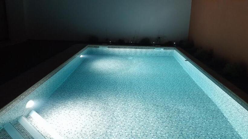 پانسیون Sargaço Suíte Pool And Beach