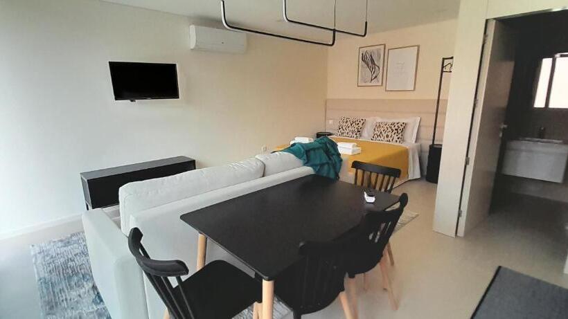 پانسیون Sargaço Suíte Pool And Beach