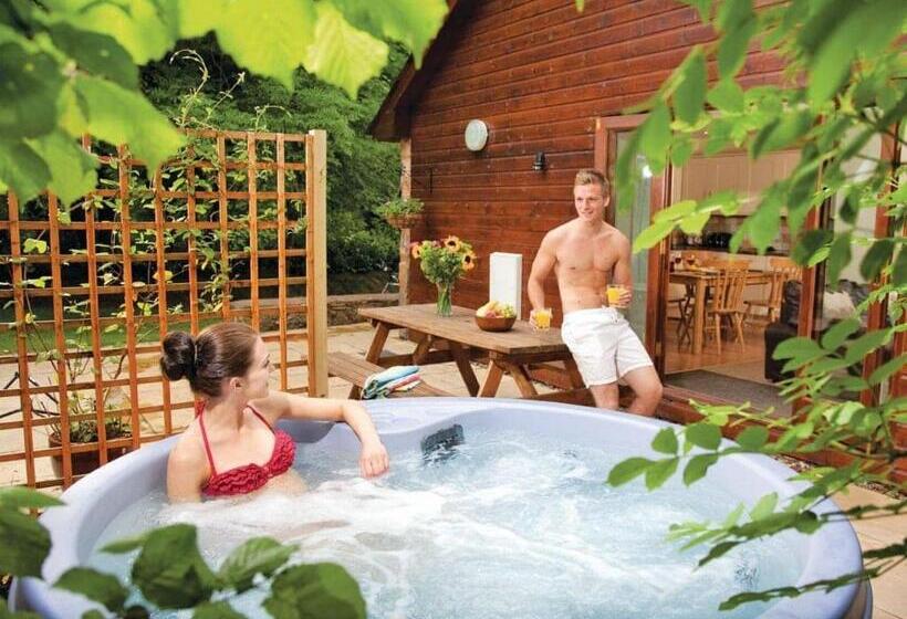 渡假胜地  Whipcott Water