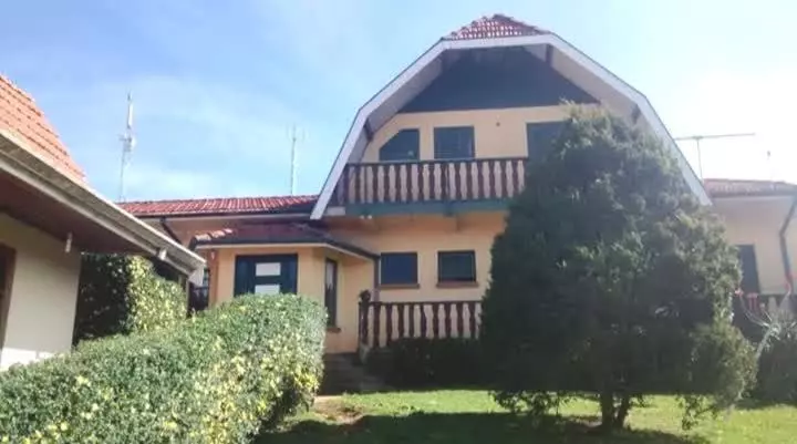 Retkeilymaja Casa Campos Val Suite Luxo, Quarto Família