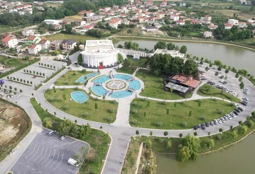 هتل Ajman Park & Resorts