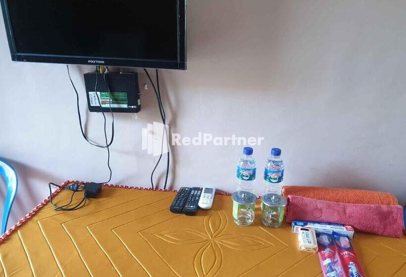 Reddoorz At Hotel Gloria Borong Labuan Bajo