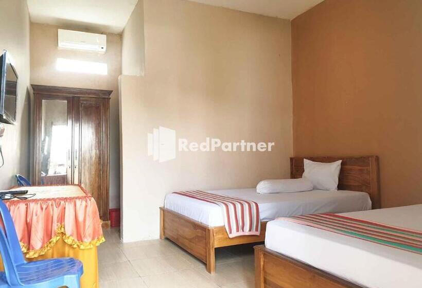 Reddoorz At Hotel Gloria Borong Labuan Bajo