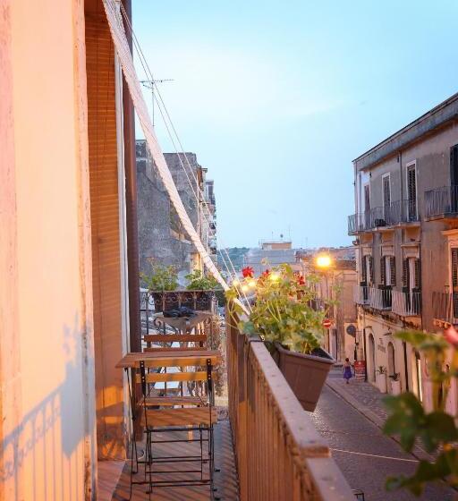 Pensjonat Dal Commediante Apartment And Room