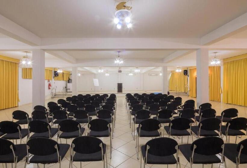 渡假胜地  Parque Hotel Pimonte