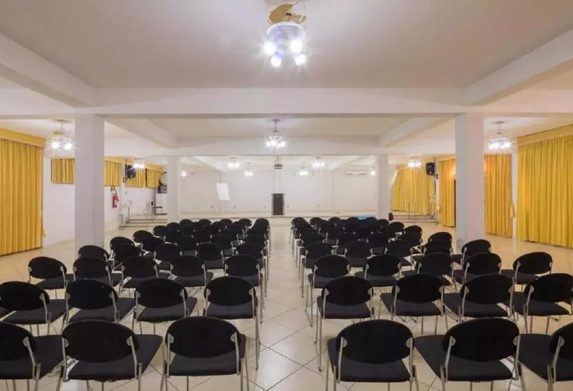 Lomakeskus Parque Hotel Pimonte