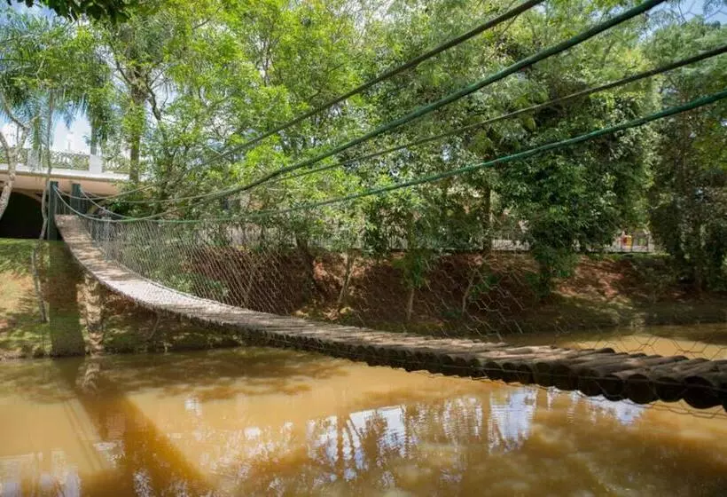 Lomakeskus Parque Hotel Pimonte