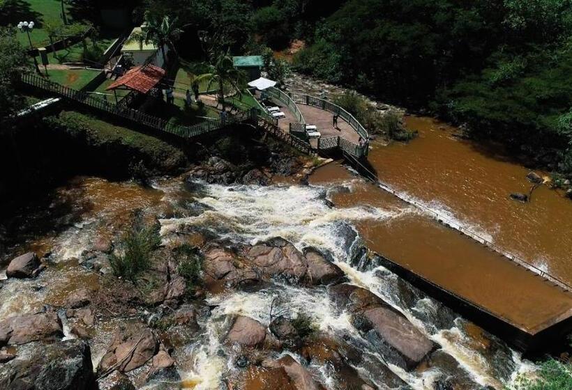 渡假胜地  Parque Hotel Pimonte