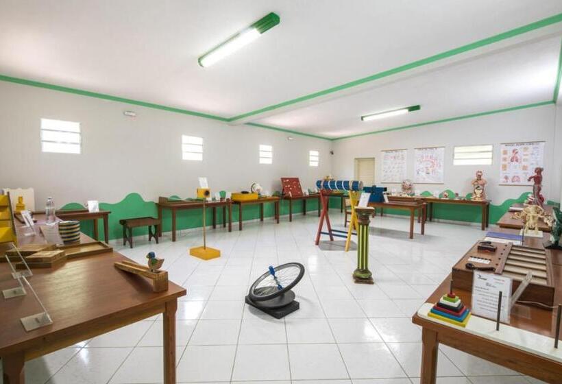 渡假胜地  Parque Hotel Pimonte