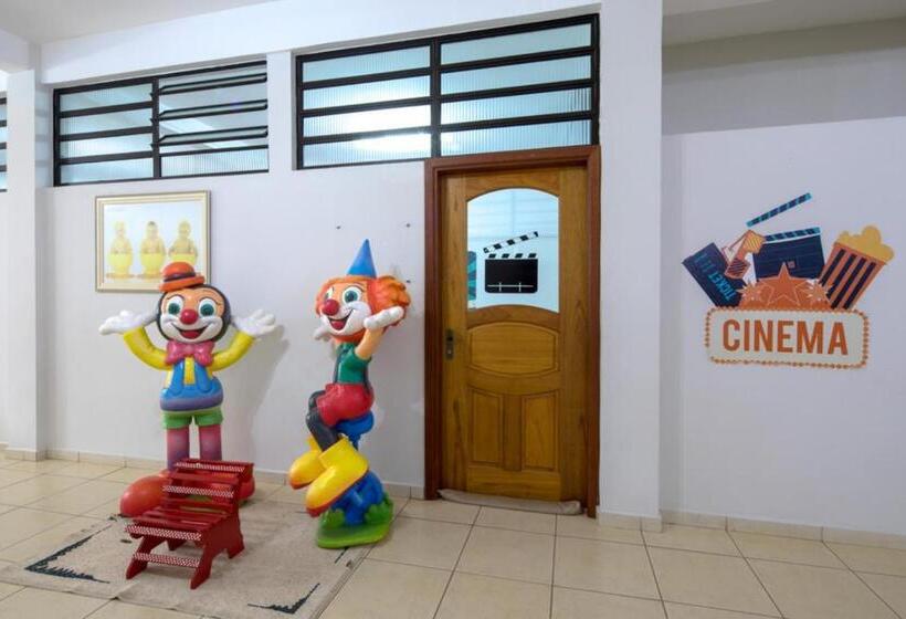 渡假胜地  Parque Hotel Pimonte