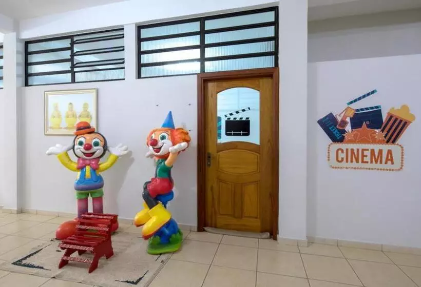 Lomakeskus Parque Hotel Pimonte