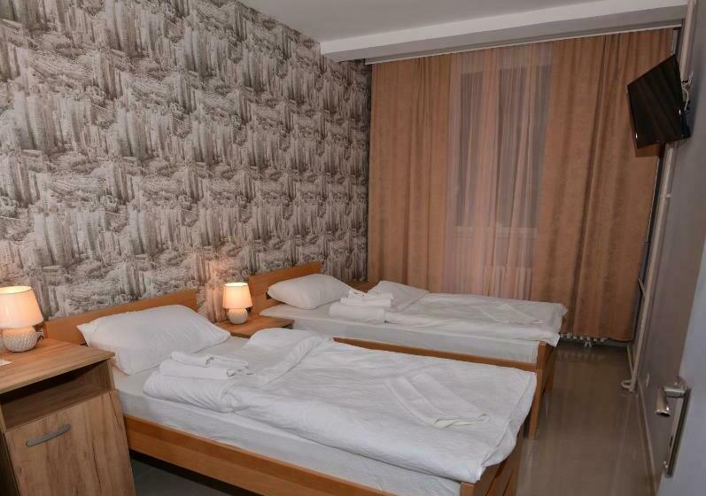 تختخواب و صبحانه Timok