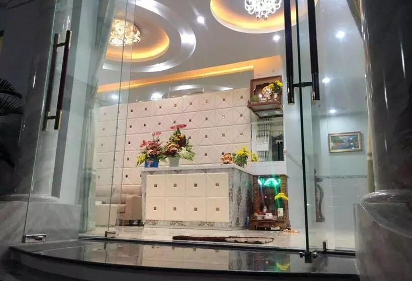 هتل Khách Sạn Bảy Tâm Khách Sạn Gần Dinh Thầy Thím Biển Lagi
