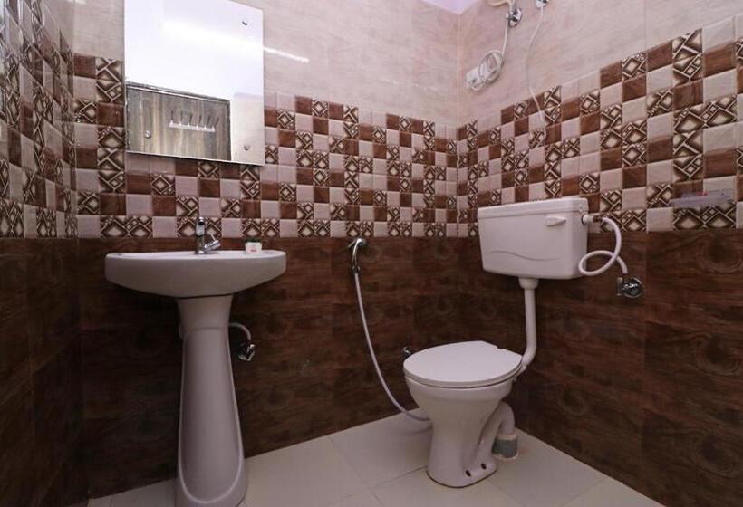 酒店 Oyo Grand Sudershan Hs