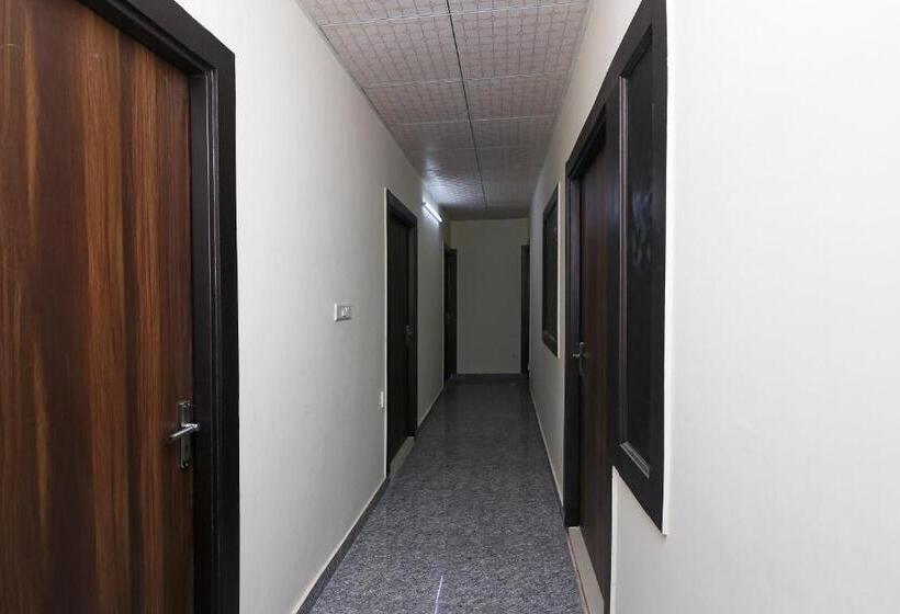 酒店 Oyo Grand Sudershan Hs