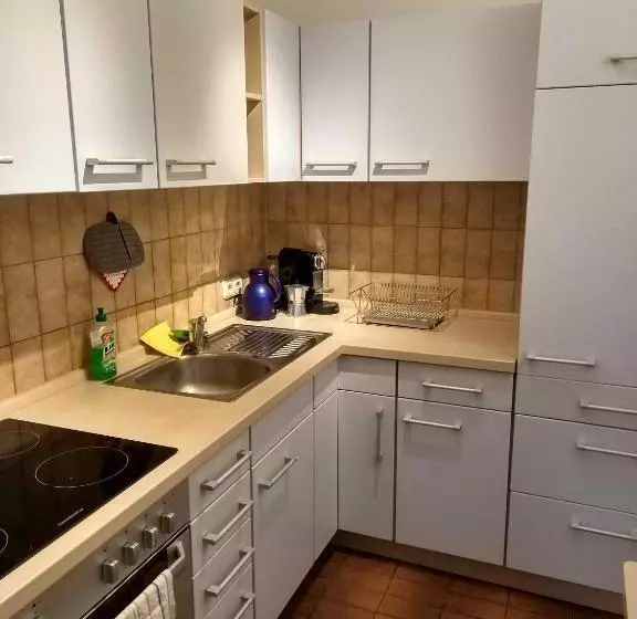 Hotelli Sonnige Eg_wohnung Mit Garten Terr