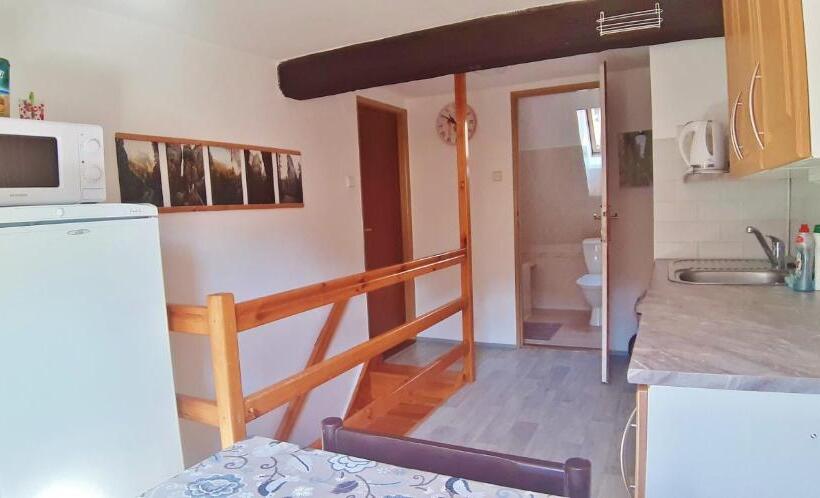 مبيت وإفطار Chalupa U Studánky