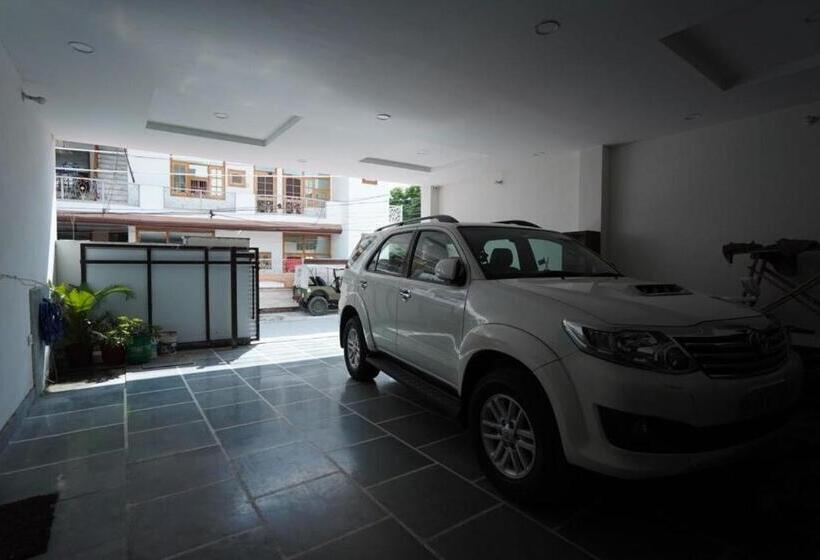 בית מלון כפרי Star Inn