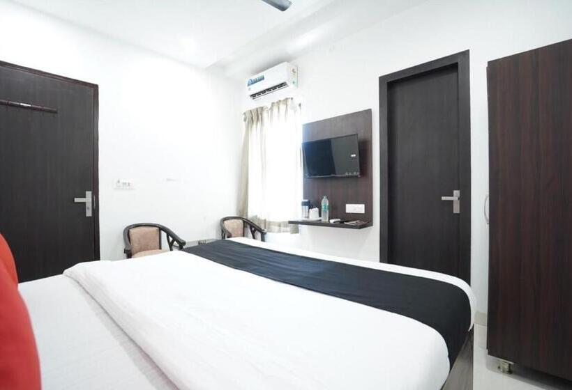 בית מלון כפרי Star Inn