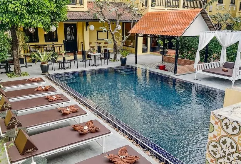 Hotelli Villa Indochine D Angkor