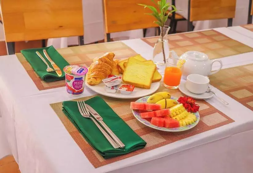 Hotelli Villa Indochine D Angkor