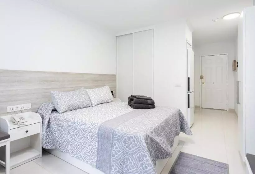 Listen The Stars 505   Los Cristianos