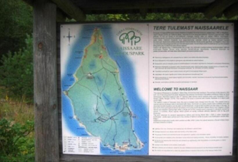 ペンション Naissaare Guesthouse Külalistemaja