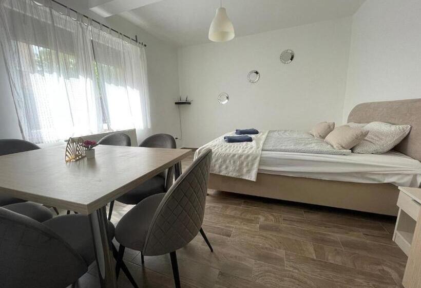 پانسیون New Beachapartman