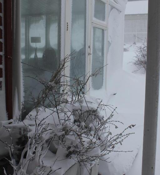 ペンション The Guesthouse By The Fjord