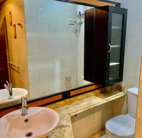 استراحتگاه Porto Marina Hotel Apartments