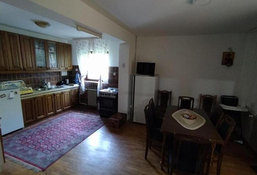 پانسیون Pjer Sobe Niska Banja