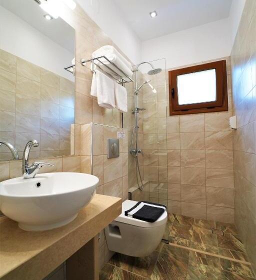 Отель Angelika Elegant