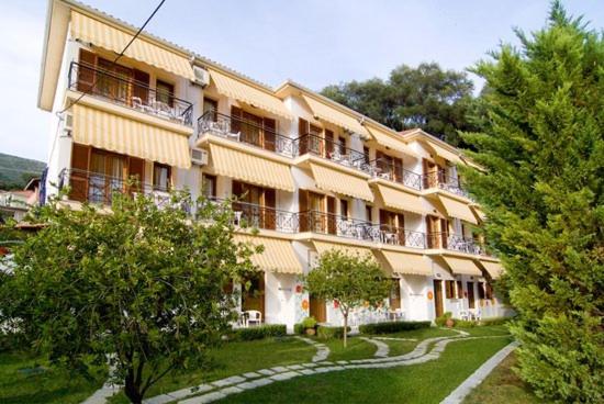 Отель Angelika Elegant