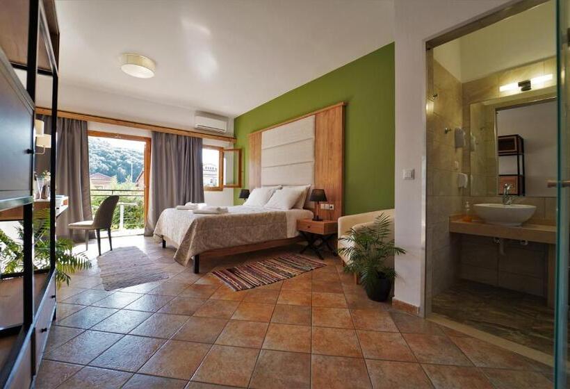 Отель Angelika Elegant