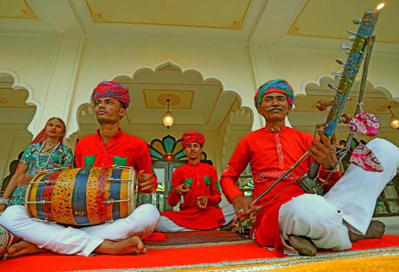 호텔 Anuraga Palace